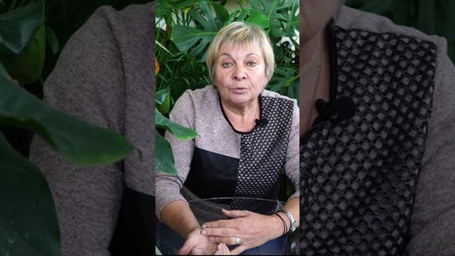 Как часто поливать растения