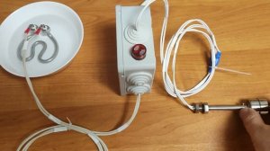 Автоматика для парогенератора со звуковой и световой индикацией понижения уровня воды.