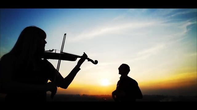 Дуэт Саксофонист и Скрипачка смотреть онлайн