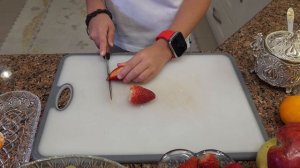 Рецепт: Клубника+фрукты=Большой фруктосалат! / Recipe:Strawberries+fruits=Great fructosalate! Сream