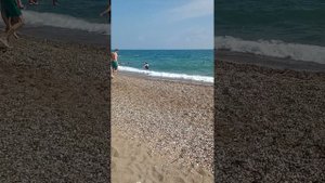 Вход в море, пляж Bieno Venus тетриенгëль, сидэ