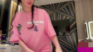 ДЕВУШКА ДАНИЛЫ ГОРИЛЛЫ, КТО ОНА? КОРЕШ и ВИШЕНКА ОТМЕЧАЮТ ДЕНЬ ВЛЮБЛЕННЫХ