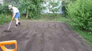 Капельный полив клубники ЖУК, видео №6.