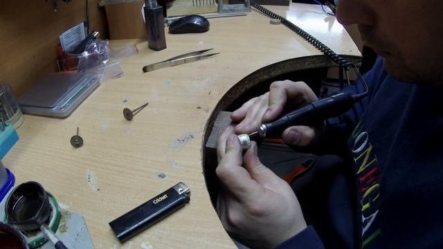 Отличный подарок-сувенир Серебряный наперсток