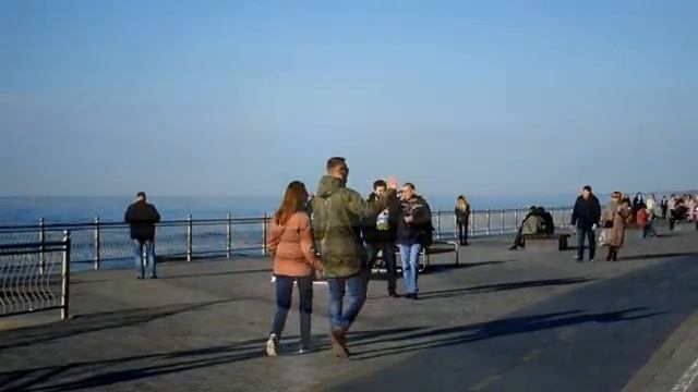 Песня до слез ! Ты оглянись.