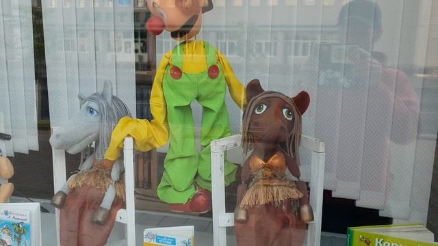 Персонажи из сказок,куклы. смотреть онлайн