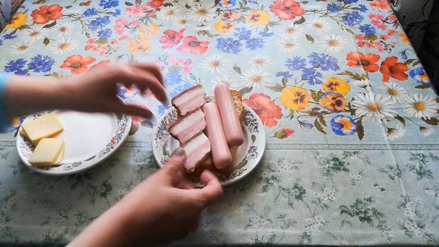 Как приготовить простые бутерброды в микроволновке!? Рецепт горячих бутеров.