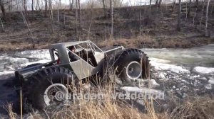 Ураган,  плавающий вездеход на шинах низкого давления Тром 16