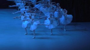 Приморская сцена Мариинского театра. Лебединое озеро.