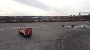 Соревнования по скоростному маневрированию на пожарных автомобилях в Иркутске