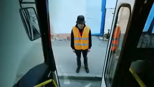 Между нами тает лёд смотреть онлайн