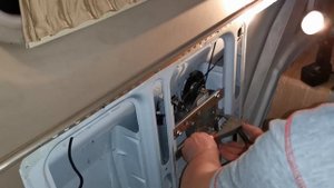 Установка  электропривода  ТРОС от компании АДОР на  автомобиль Mercedes-Benz Sprinter W906