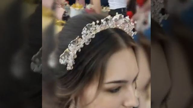 Школа визажа: свадебные прически смотреть онлайн