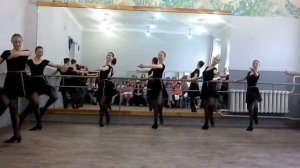 Комбинация у станка "Верёвочка"