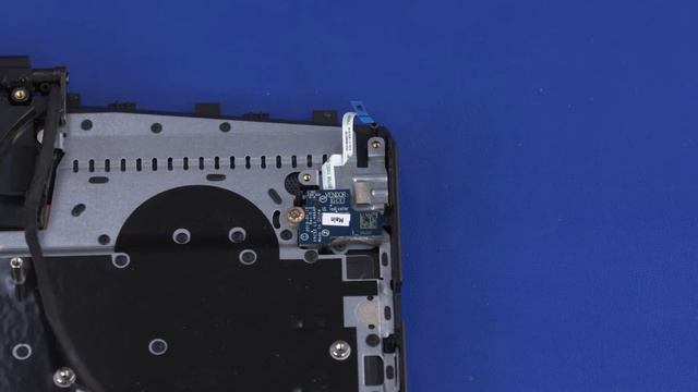 Replace the Power Button Board | HP Gaming Pavilion 15t-dk0000 CTO Series | HP смотреть онлайн