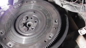 Работа двс с открученным маховиком