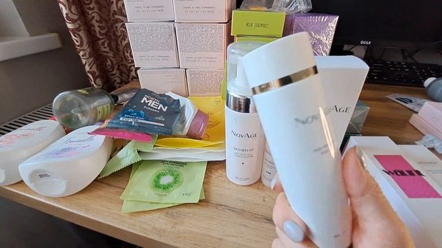 Пустые упаковки от Oriflame за 2 месяца, с июня по сентябрь 2023г.! смотреть онлайн