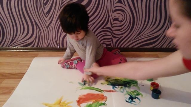 Рисуем пальчиковой гуашью. Finger paint with gouache. смотреть онлайн