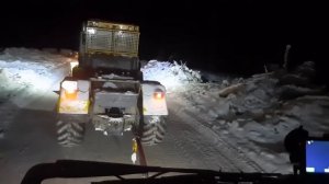К-700 буксировка лесовоза