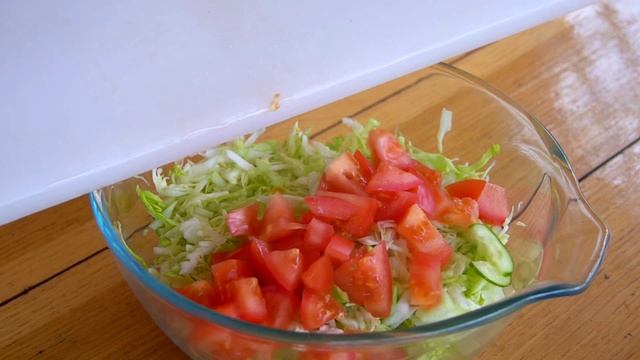 Такой Салат из капусты Готовлю Два раза в день.Все дело в ЗАПРАВКЕ! смотреть онлайн