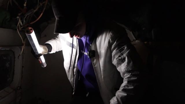 КУПИЛ ЗАБРОШЕННЫЙ САМОЛЕТ НА АУКЦИОНЕ! А там... смотреть онлайн