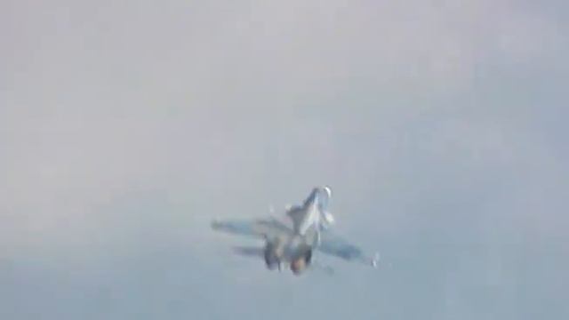 Звёзды Сухого - полёты смотреть онлайн