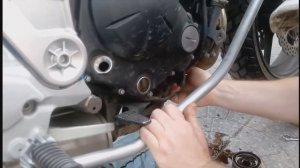 Kawasaki Versys 650 ? замена масла. Kawasaki Versys 650 Oil and Filter Change