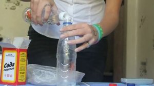 Как надуть шарик содой и уксусом