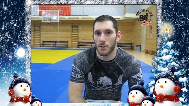 Абдулбари Гусейнов С новым Годом смотреть онлайн