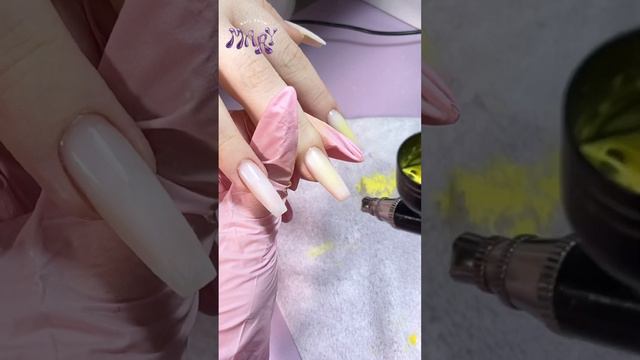 Стильно и быстро 😍 #ногти #дизайнногтей #маникюр смотреть онлайн