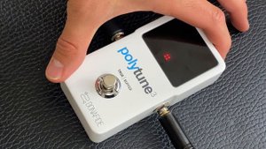 UNBOXING The TC Electronic Polytune 3 Tuner Pedal