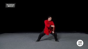 Знаменитые учителя тайцзицюань научат вас играть палочками тайцзицюань рука об руку, это слишком про