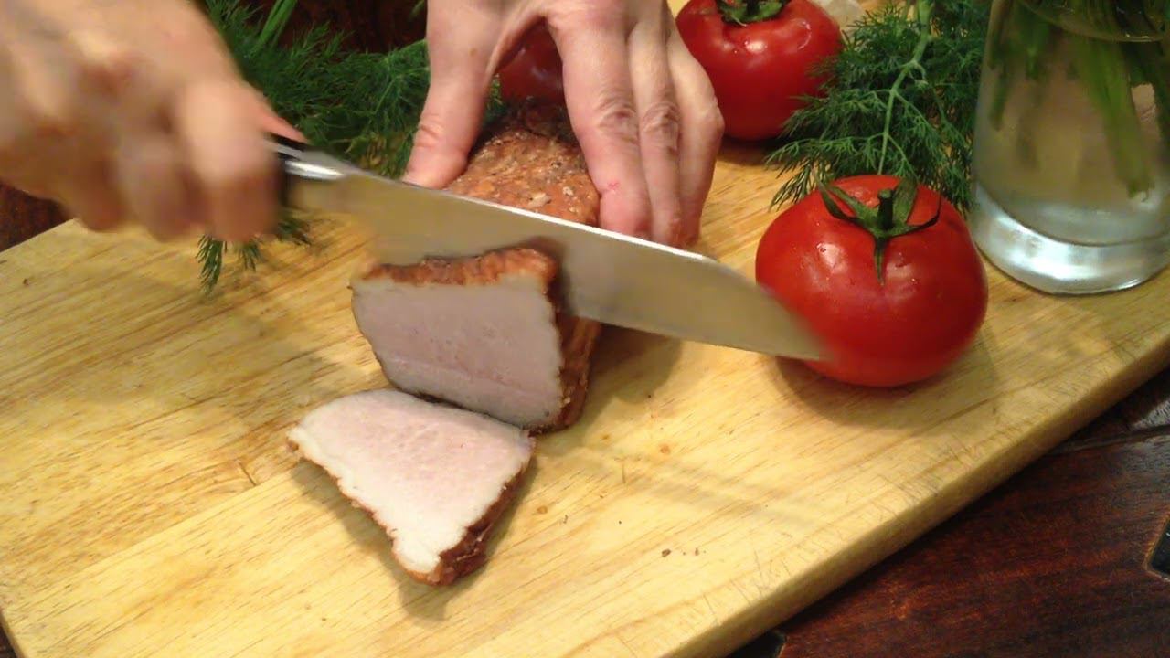 Грудинка в луковой шелухе