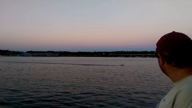 Traxxas Spartan on Grand Lake at sunset смотреть онлайн