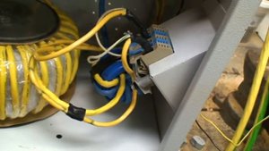 Инвертор 48v 220v 2.5квт чистая синусоида на плате из Китая.