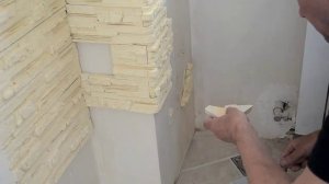 Нужно ли грунтовать гипсовый камень?