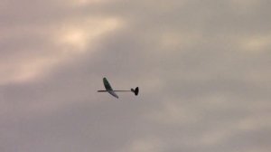 Запускаем метательный радиоуправляемый планер Throwing Glider