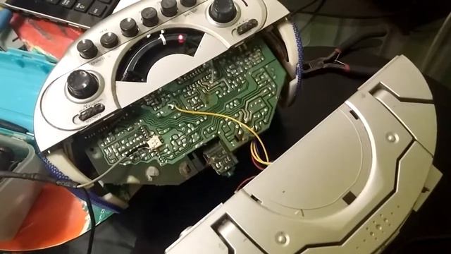 Как подключить усилитель СТАРОГО МАГНИТОФОНА к телефону, МР3 плееру или сигнализации смотреть онлайн