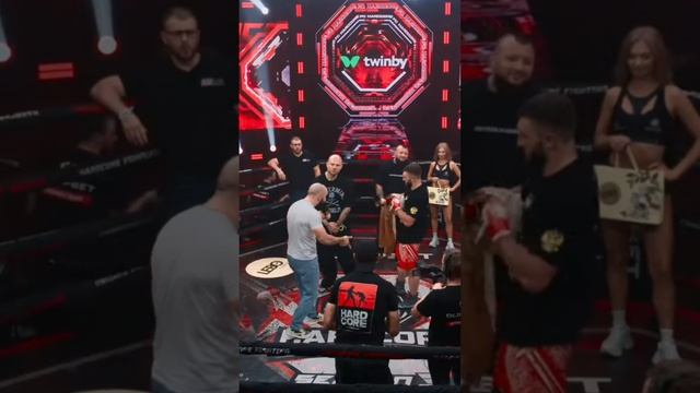 Мухамед Калмыков VS Хамзат Куриев! Кто кого перевернёт?