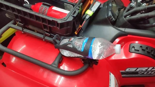 Cheap ATV waterproof box Ridgid 22" on Grizzly 700 смотреть онлайн