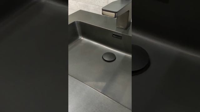 Мебель B&W U903 смотреть онлайн