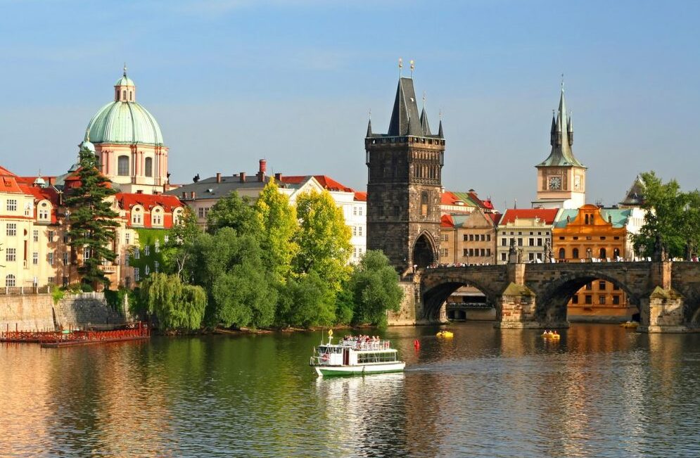 Прага - солнечная столица прекрасной Чехии
