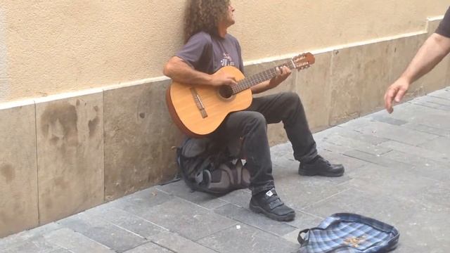 Испанский уличный музыкант смотреть онлайн