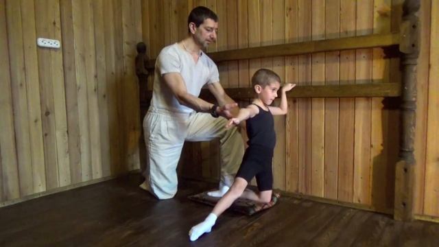 Гимнастика для детей 5 х лет. Индивидуальный урок. Часть 1