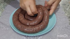 Печёночная колбаса/Домашняя и очень вкусная.