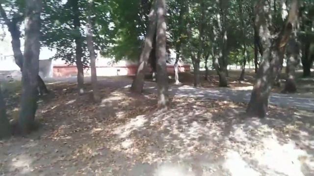 НАШЛИ ЗАБРОШЕННУЮ СТОЛОВУЮ И ОГРОМНЫЙ ЗАБРОШЕННЫЙ БАССЕЙН В ЛАГЕРЕ "ОРЛËНОК" /часть 1
