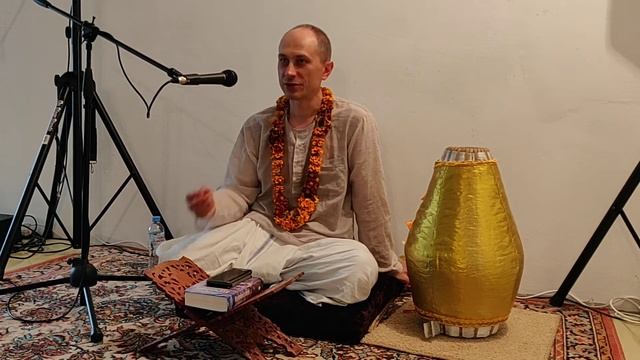 Краткий обзор глав Бхагавад Гиты. Глава 14. Три гуны материальной природы смотреть онлайн