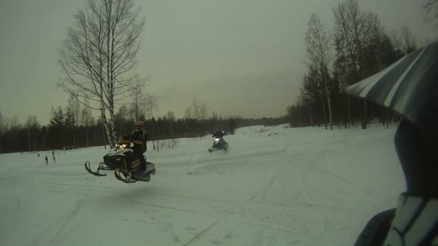 Снегоходный сезон Токсово и Питер 5 .mpg смотреть онлайн