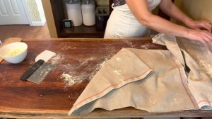 Хрустящие багеты на закваске /формовка багета/ как печь багеты в духовке @yelenakorablin