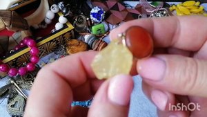 127. Коробочка с не очень винтажными или совсем не винтажными украшениями. Часть 2